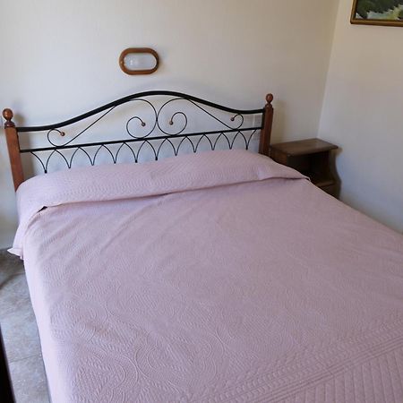 Taxiarchis Apartments Skiathos Chora Chambre photo