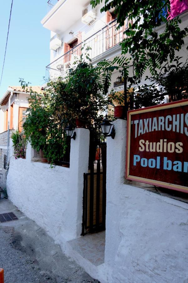 Taxiarchis Apartments Skiathos Chora Extérieur photo