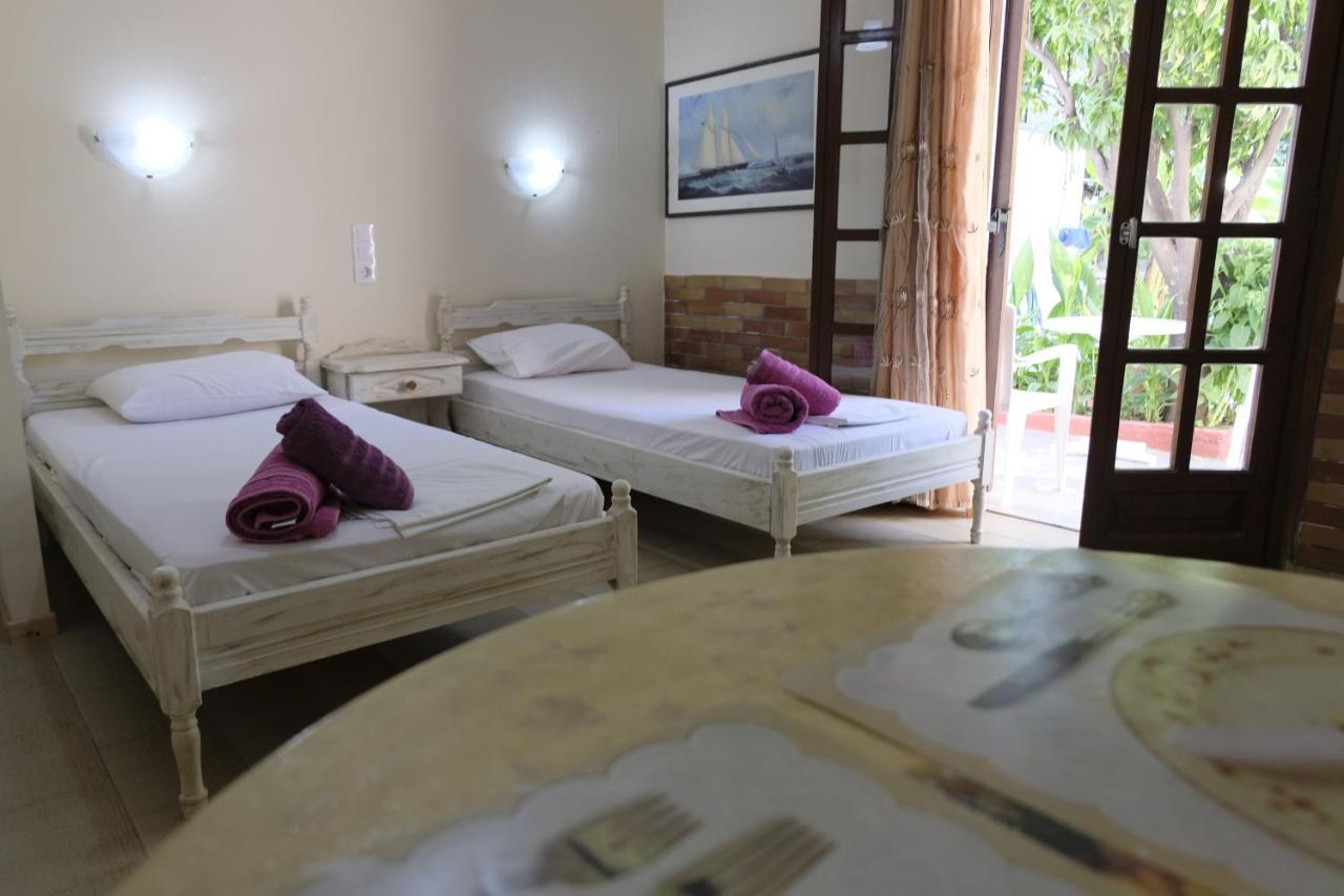 Taxiarchis Apartments Skiathos Chora Extérieur photo